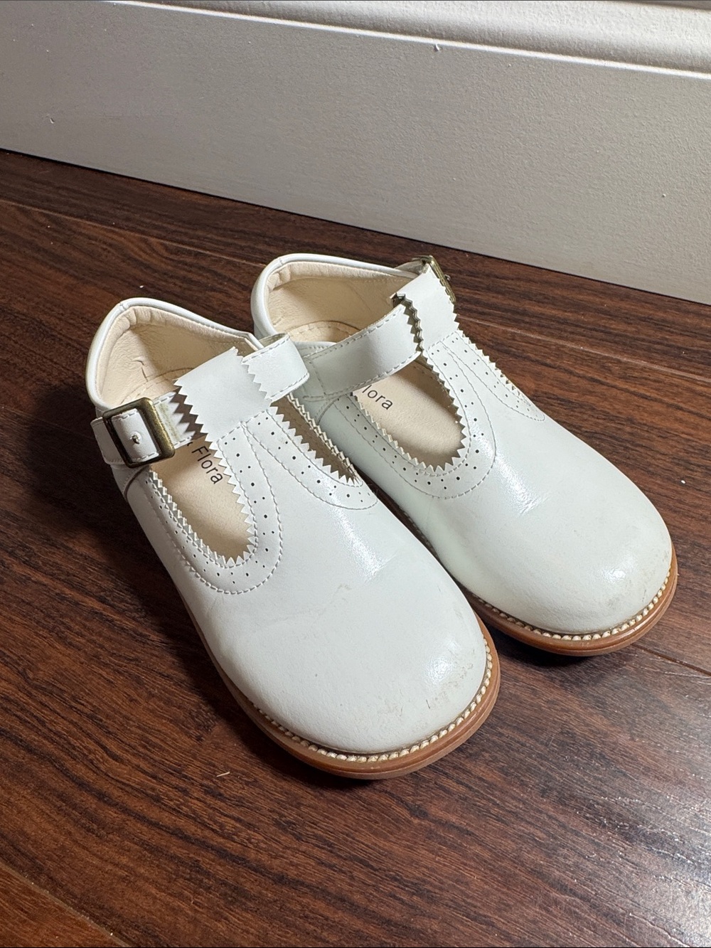 Kids White Leather T-Strap Mary Jane Shoes